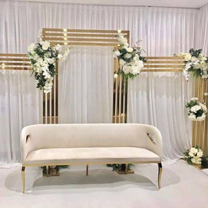 Modern  Vogue Sofa