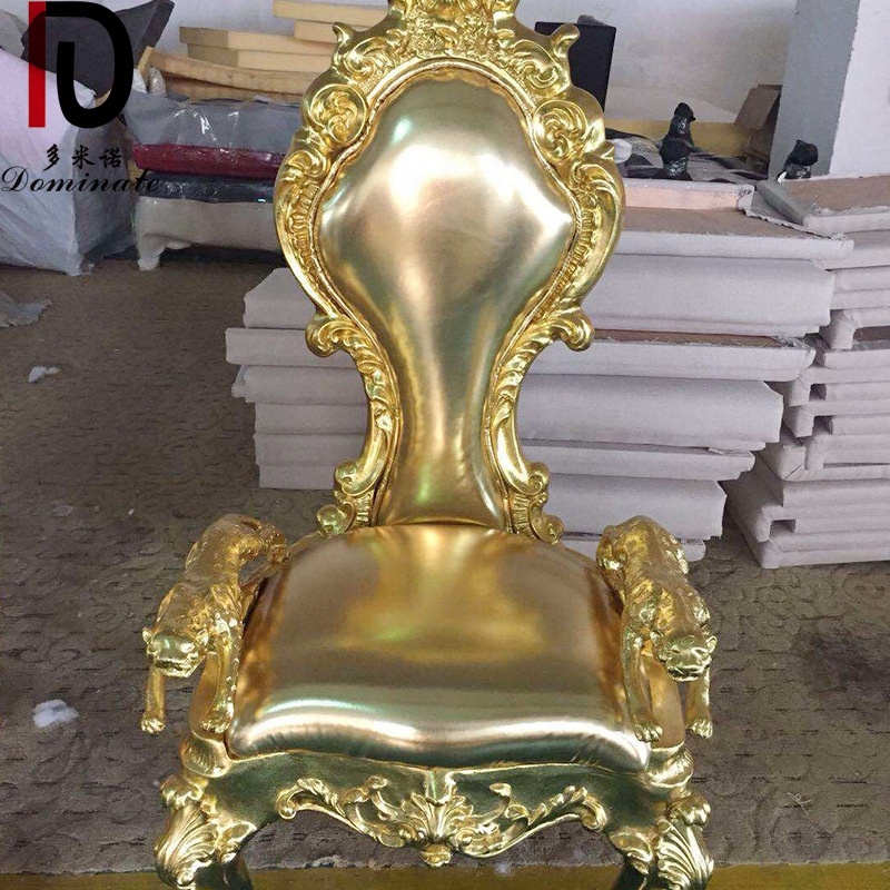 Luxury New Design Throne Chair Royal Carved Wooden Bride And Groom Wedding Chair