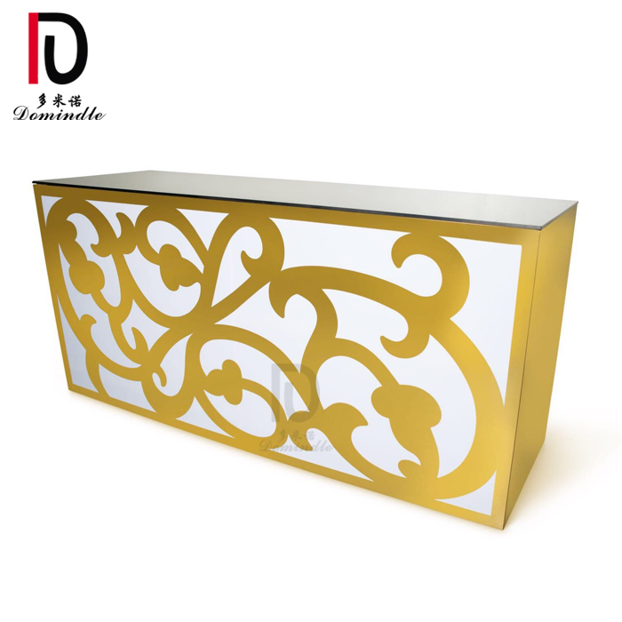 Wholesale Event Stainles Steel Table –  glass top stainless steel frame long wedding gold bar table for parties – Dominate