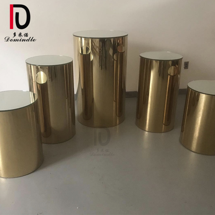modern events use gold stainless steel flower stand wedding pillars
